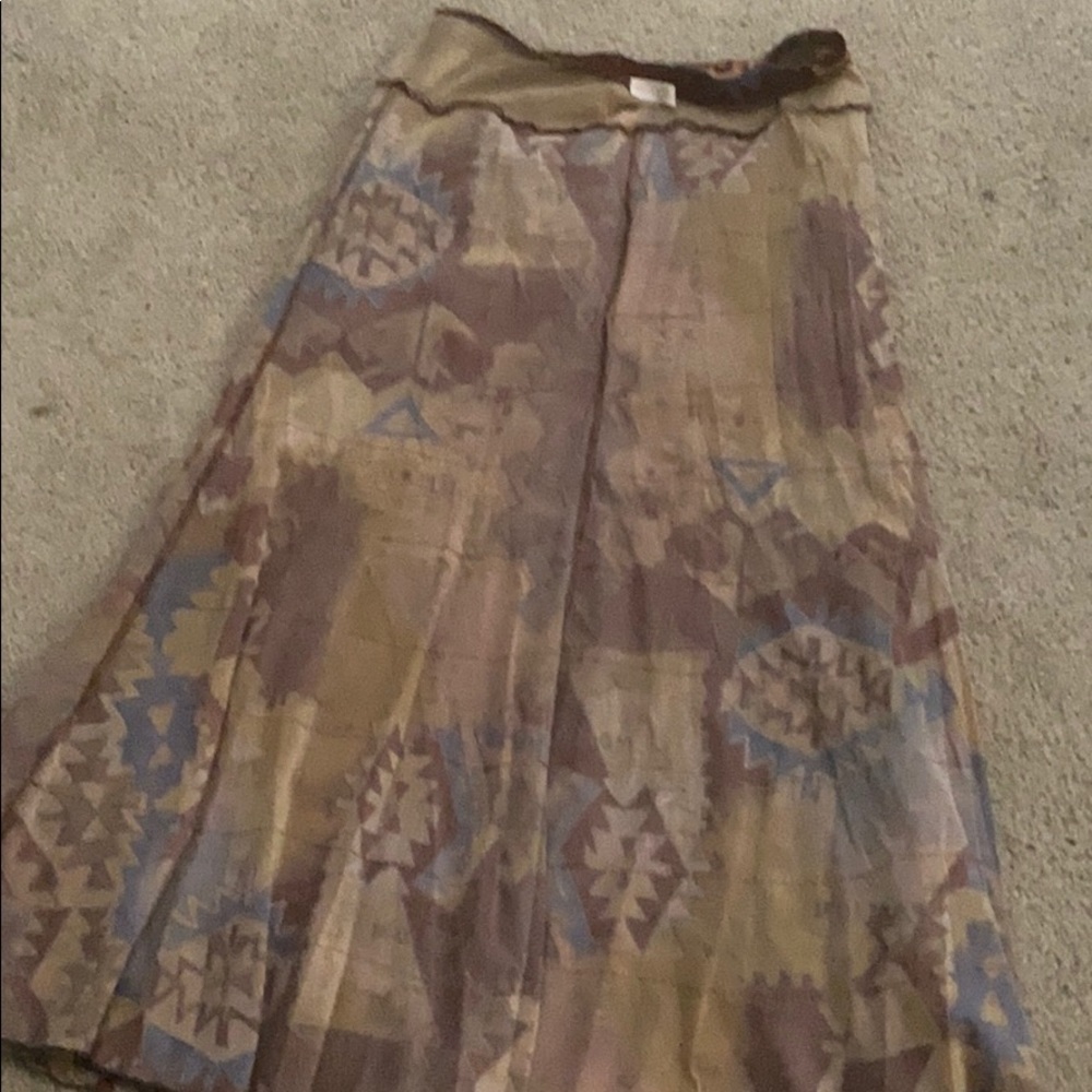 Skirt with Ruffles - Picture 7 of 10
